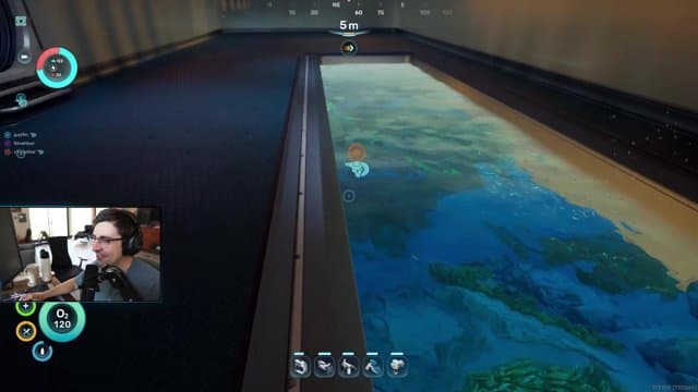 never played, scared of water, and fish, and sharks but NOT friends! co-op survival time