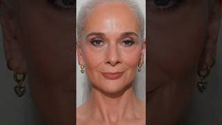 Mature Glowy Glam Tips