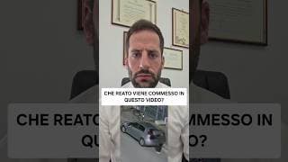 CHE REATO viene commesso in questo video? #shorts