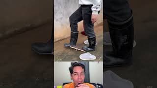 quiarse las botas es un dolor de cabeza