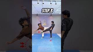 Master this deadly combination: Catching, Elbow, and Low Kick counter! 🥊💥#selfdefense #uk #shorts
