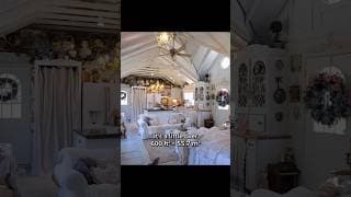 Her tiny home makes every day a special occasion 💖