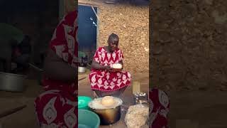 She Shapes Ugali Like a True Village Pro! 🌽🔥#shorts #shortsfeed #fypシ #fypシ゚viral #trendingshorts